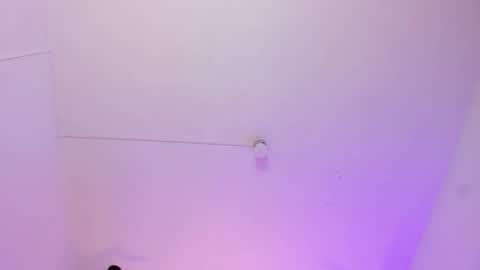 Snapshot of valenn__smith chatting on February 2025 06:56:01 PM Valentina online show from February 2025 06:56:01 PM