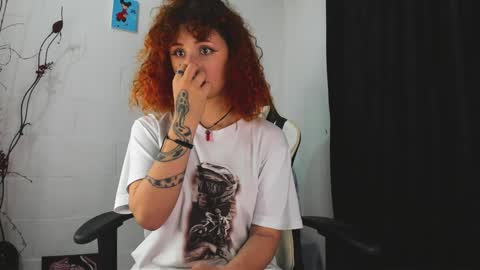 Valentina online show from December 2024 01:14:01 PM