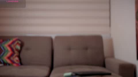 valenthinoking online show from October 2025 03:50:02 AM