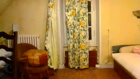 valentin_0029 online show from January 2026 08:36:01 PM