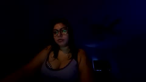 Valentina online show from April 2026 03:01:02 AM