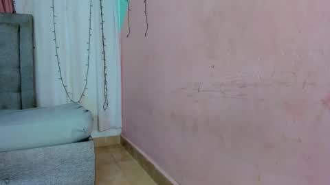 Valentina online show from October 2025 03:45:02 AM