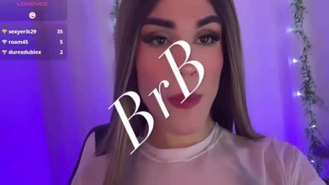 Snapshot of valentina_gaviria_ chatting on December 2024 08:25:02 PM VALENTINA GAVIRIA online show from December 2024 08:25:02 PM