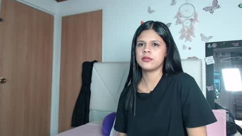 valentina  online show from May 2026 03:01:01 AM
