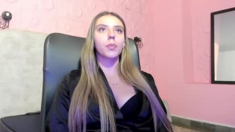 Valentina online show from May 2026 03:50:02 PM