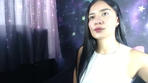 Snapshot of valentinarojass_ chatting on February 2026 02:01:02 PM valentinarojass_ online show from February 2026 02:01:02 PM