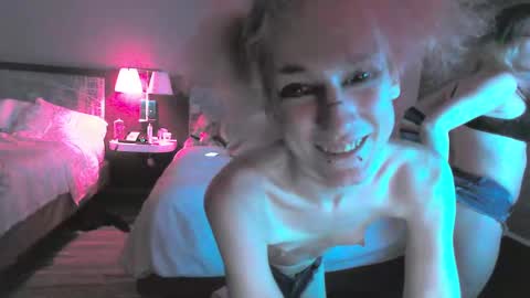 Snapshot of valentinas_dream chatting on December 2024 09:23:01 AM Tina Bates online show from December 2024 09:23:01 AM