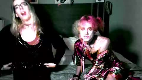 Snapshot of valentinas_dream chatting on December 2024 11:10:01 AM Tina Bates online show from December 2024 11:10:01 AM