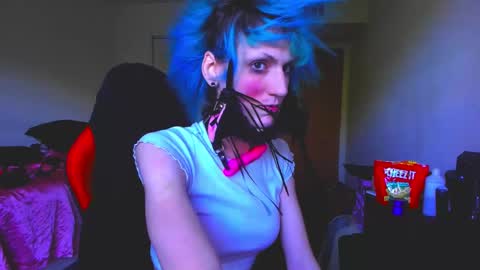 Snapshot of valentinas_dream chatting on September 2025 12:38:02 PM Tina Bates online show from September 2025 12:38:02 PM