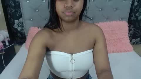 valentina vega online show from February 2026 03:11:02 PM