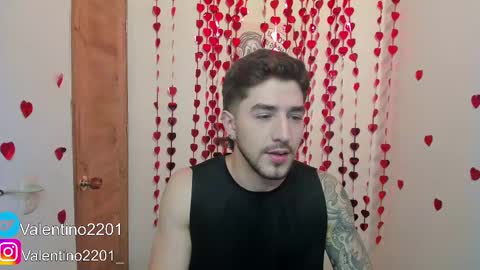 valentino online show from February 2025 01:02:01 AM