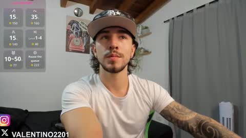 valentino online show from October 2025 12:12:02 AM