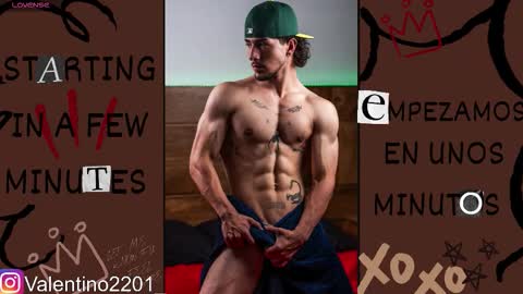 Snapshot of valentino2201 chatting on December 2025 03:47:02 AM valentino online show from December 2025 03:47:02 AM