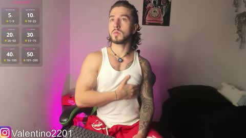 Snapshot of valentino2201 chatting on January 2026 02:36:02 AM valentino online show from January 2026 02:36:02 AM