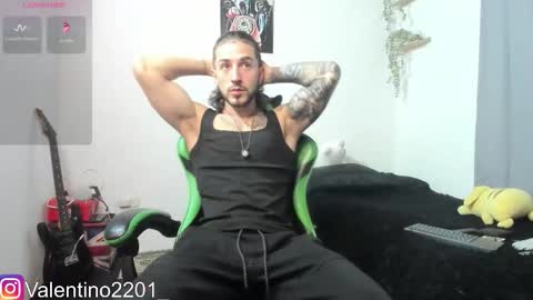 Snapshot of valentino2201 chatting on January 2026 03:43:02 AM valentino online show from January 2026 03:43:02 AM