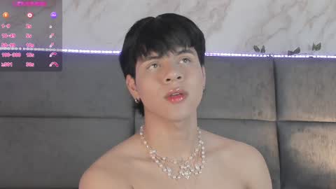 Snapshot of valentino_moon chatting on January 2025 02:22:02 AM valentino moon online show from January 2025 02:22:02 AM