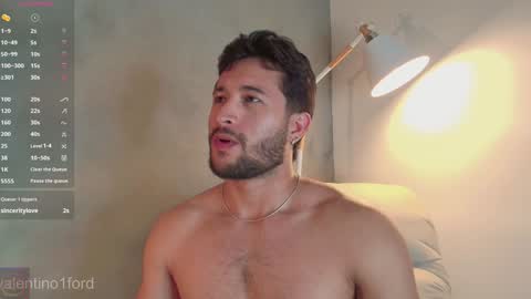 Snapshot of valentinoford chatting on January 2025 01:37:02 AM Valentino online show from January 2025 01:37:02 AM