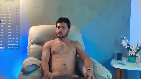 Snapshot of valentinoford chatting on March 2025 02:04:02 AM Valentino online show from March 2025 02:04:02 AM