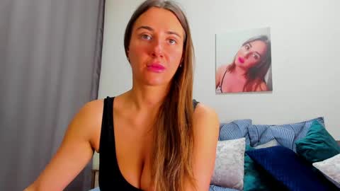 Kate online show from May 2026 01:56:01 AM