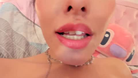 Snapshot of valentoro1 chatting on December 2024 03:00:02 PM Vale Toro online show from December 2024 03:00:02 PM