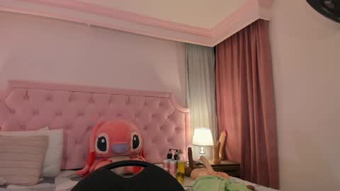 Snapshot of valentoro1 chatting on February 2025 12:14:02 PM Vale Toro online show from February 2025 12:14:02 PM