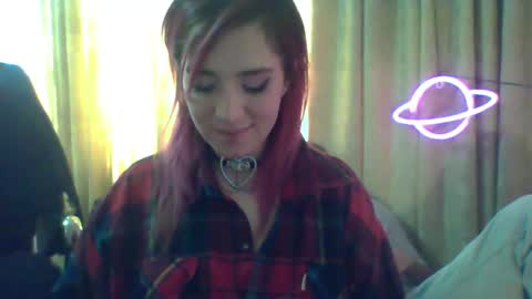 Snapshot of valeri_cove chatting on December 2024 03:41:01 PM Valeri Cove online show from December 2024 03:41:01 PM