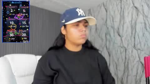 valeri_harpers4 online show from November 2025 06:18:02 PM