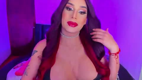 valeri_hilton online show from April 2026 11:58:01 PM