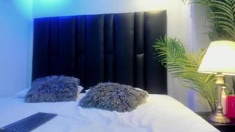 valeri_tafur online show from December 2025 11:04:02 AM