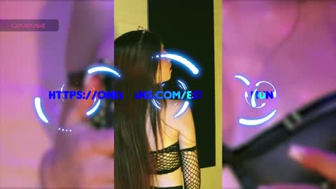 Snapshot of valeria_mendozza chatting on January 2025 08:04:01 AM online show from January 2025 08:04:01 AM