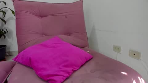 Snapshot of valeria_miller69 chatting on September 2025 01:44:02 PM valeria_miller69 online show from September 2025 01:44:02 PM