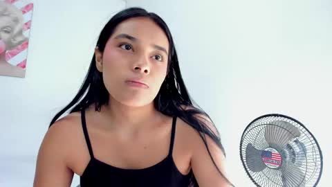 valeria_miller69 online show from April 2026 03:07:01 PM