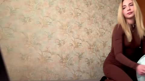 Valeria online show from December 2024 12:39:02 PM