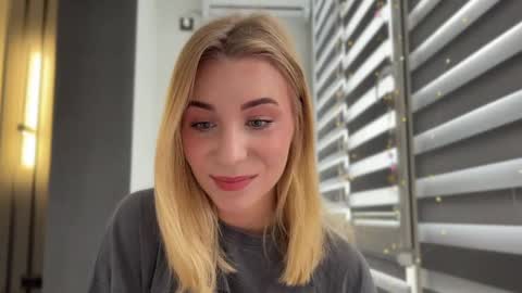 Valeria online show from January 2025 10:21:02 AM