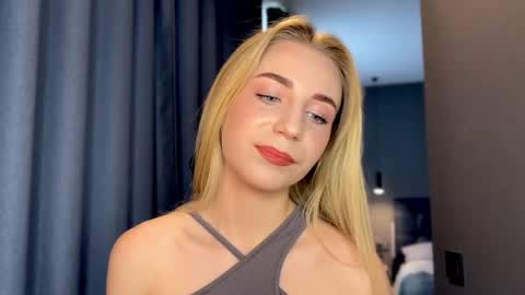 Valeria online show from March 2025 09:07:02 AM