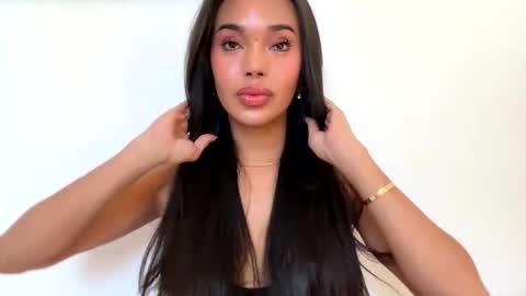 Valeria online show from September 2025 06:18:01 AM