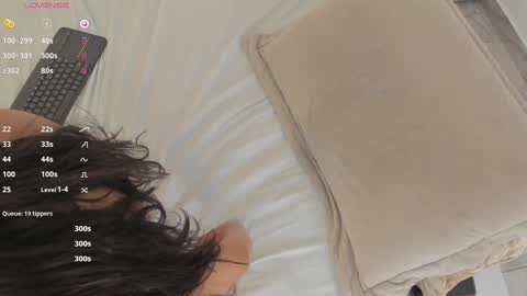 Snapshot of valeriah_ chatting on December 2024 02:28:01 PM Valeria online show from December 2024 02:28:01 PM