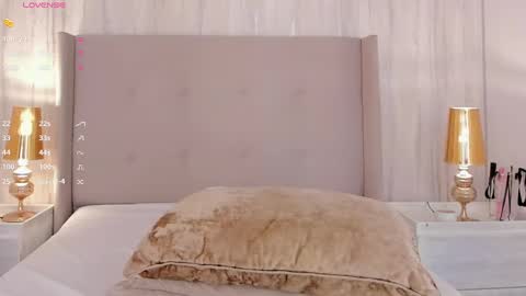 Snapshot of valeriah_ chatting on March 2025 04:02:01 PM Valeria online show from March 2025 04:02:01 PM