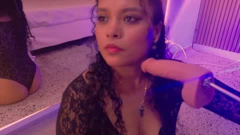 Snapshot of valeriajolie chatting on April 2026 02:44:01 AM Valeria online show from April 2026 02:44:01 AM