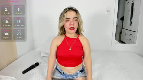 Snapshot of valerialoren chatting on November 2025 03:20:02 AM valerialoren online show from November 2025 03:20:02 AM