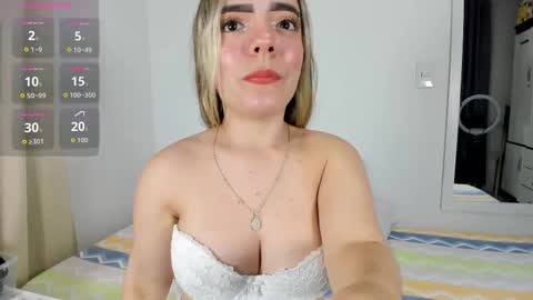 Snapshot of valerialoren chatting on November 2025 02:54:01 AM valerialoren online show from November 2025 02:54:01 AM