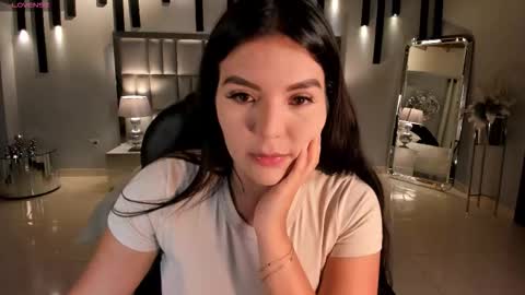 Valeria online show from November 2025 03:06:01 AM