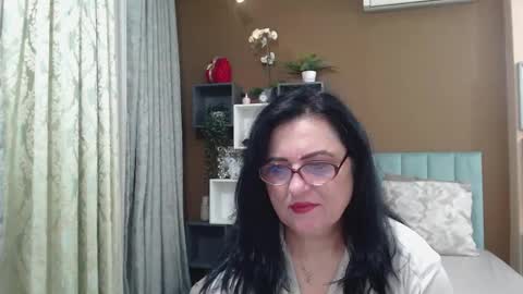 valeriasmiths online show from May 2026 05:59:02 AM