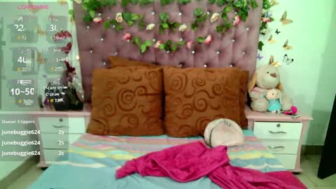 Snapshot of valeriatsx chatting on January 2025 11:04:01 PM La valerie26 online show from January 2025 11:04:01 PM