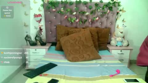 Snapshot of valeriatsx chatting on March 2025 07:47:02 AM La valerie26 online show from March 2025 07:47:02 AM