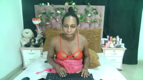 Snapshot of valeriatsx chatting on September 2025 05:53:02 AM La valerie26 online show from September 2025 05:53:02 AM