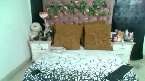 Snapshot of valeriatsx chatting on September 2025 12:50:02 PM La valerie26 online show from September 2025 12:50:02 PM