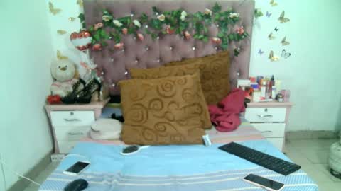 Snapshot of valeriatsx chatting on September 2025 04:39:02 AM La valerie26 online show from September 2025 04:39:02 AM