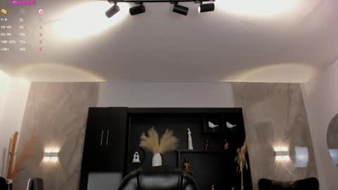 Vale  online show from March 2025 03:02:02 PM