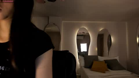 Vale  online show from February 2026 12:08:02 PM